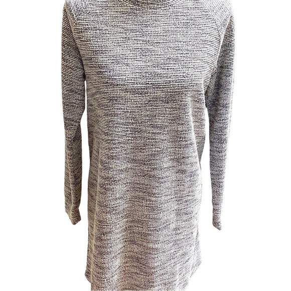 NWOT! Lou & Grey by LOFT Sweater Dress - Picture 3 of 8